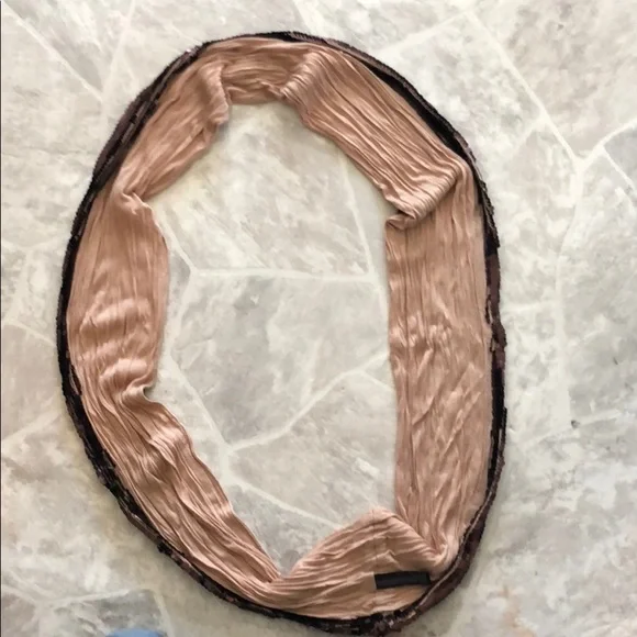 Express brown sequins shiny sparkly infinity scarf - Picture 3 of 4